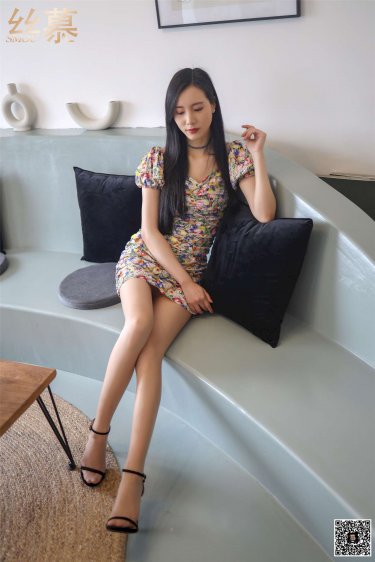 银行家的妻子中语